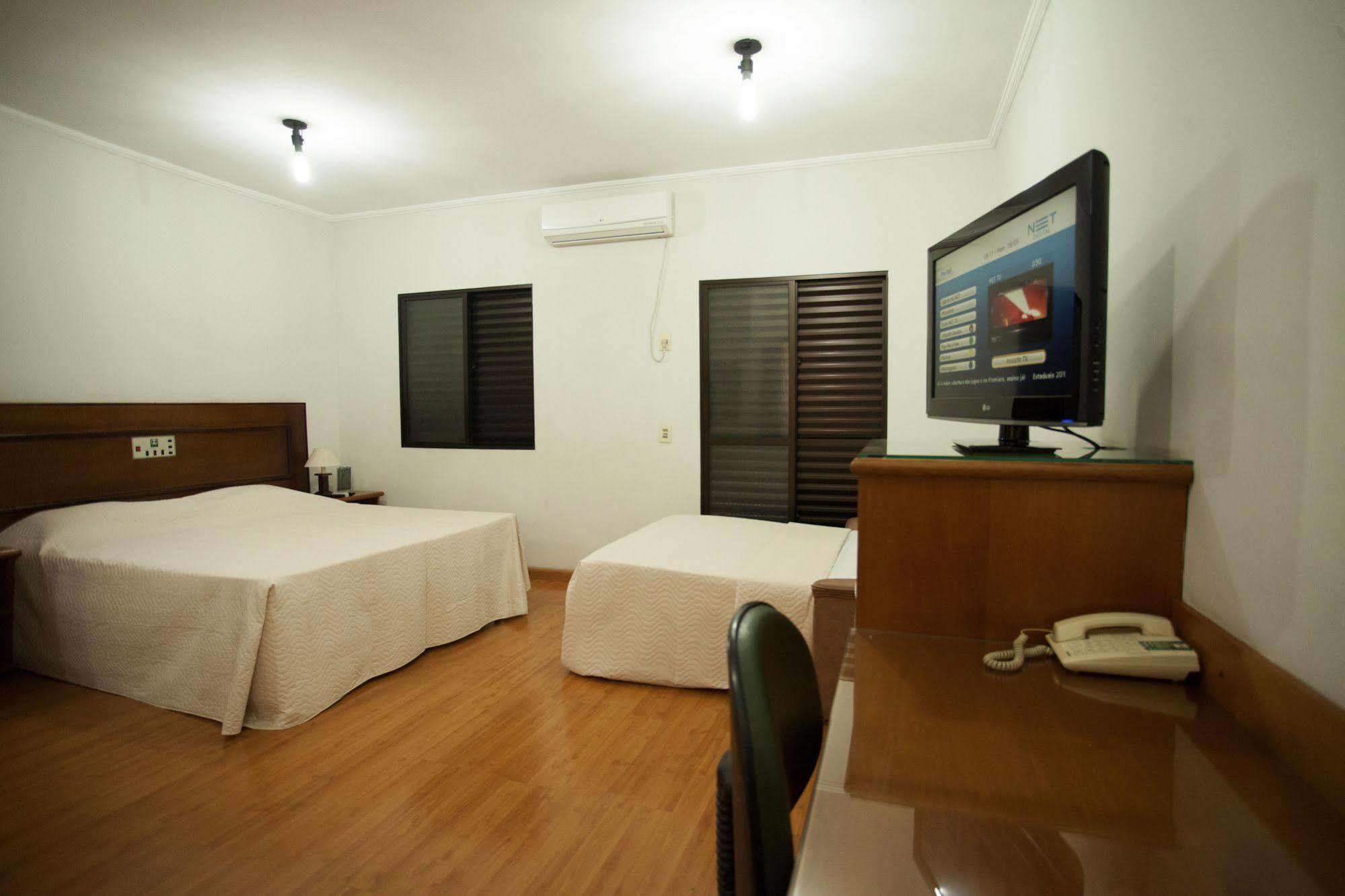 Indaiá Hotel Residence São Carlos Exteriér fotografie