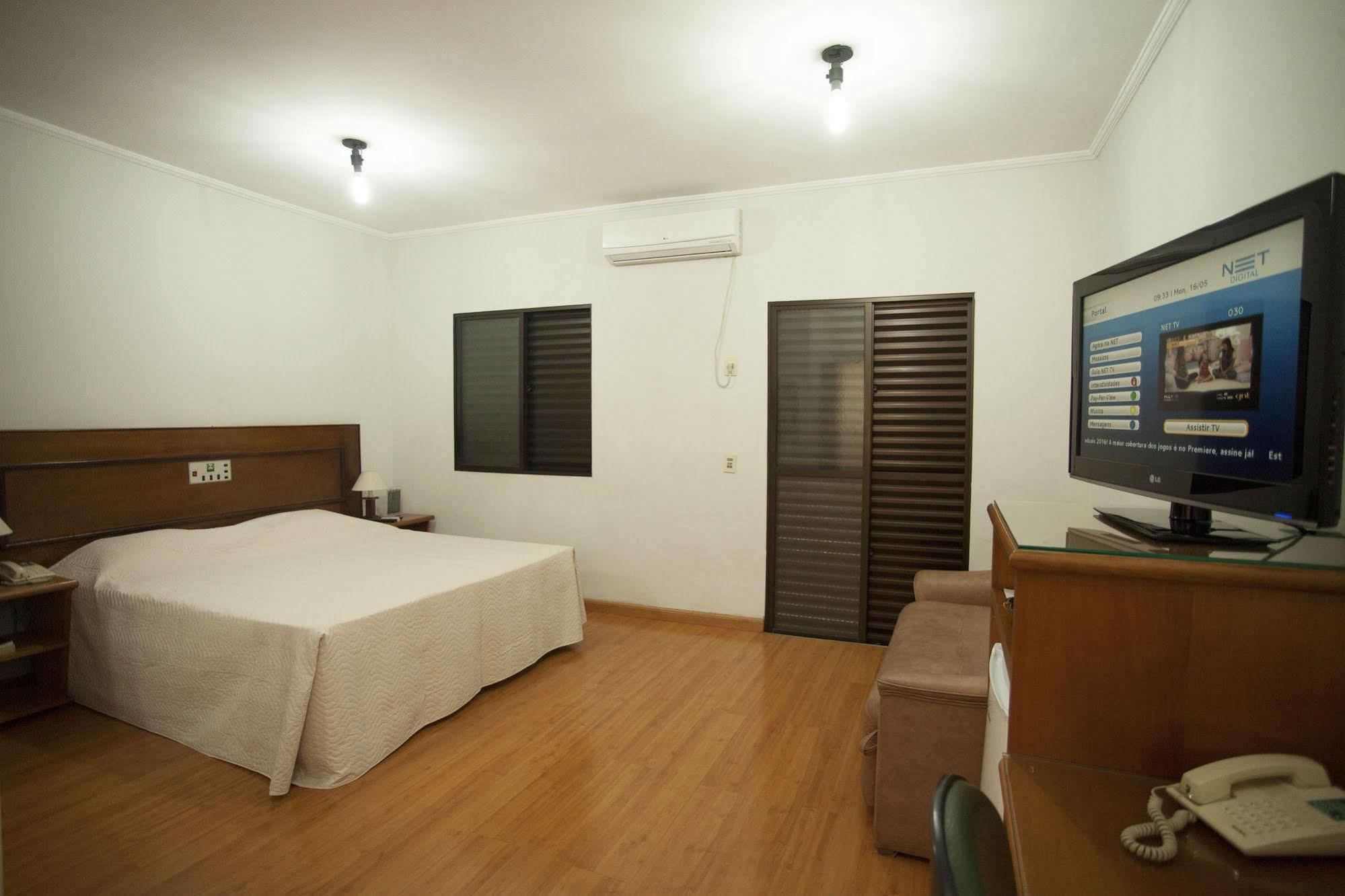 Indaiá Hotel Residence São Carlos Exteriér fotografie