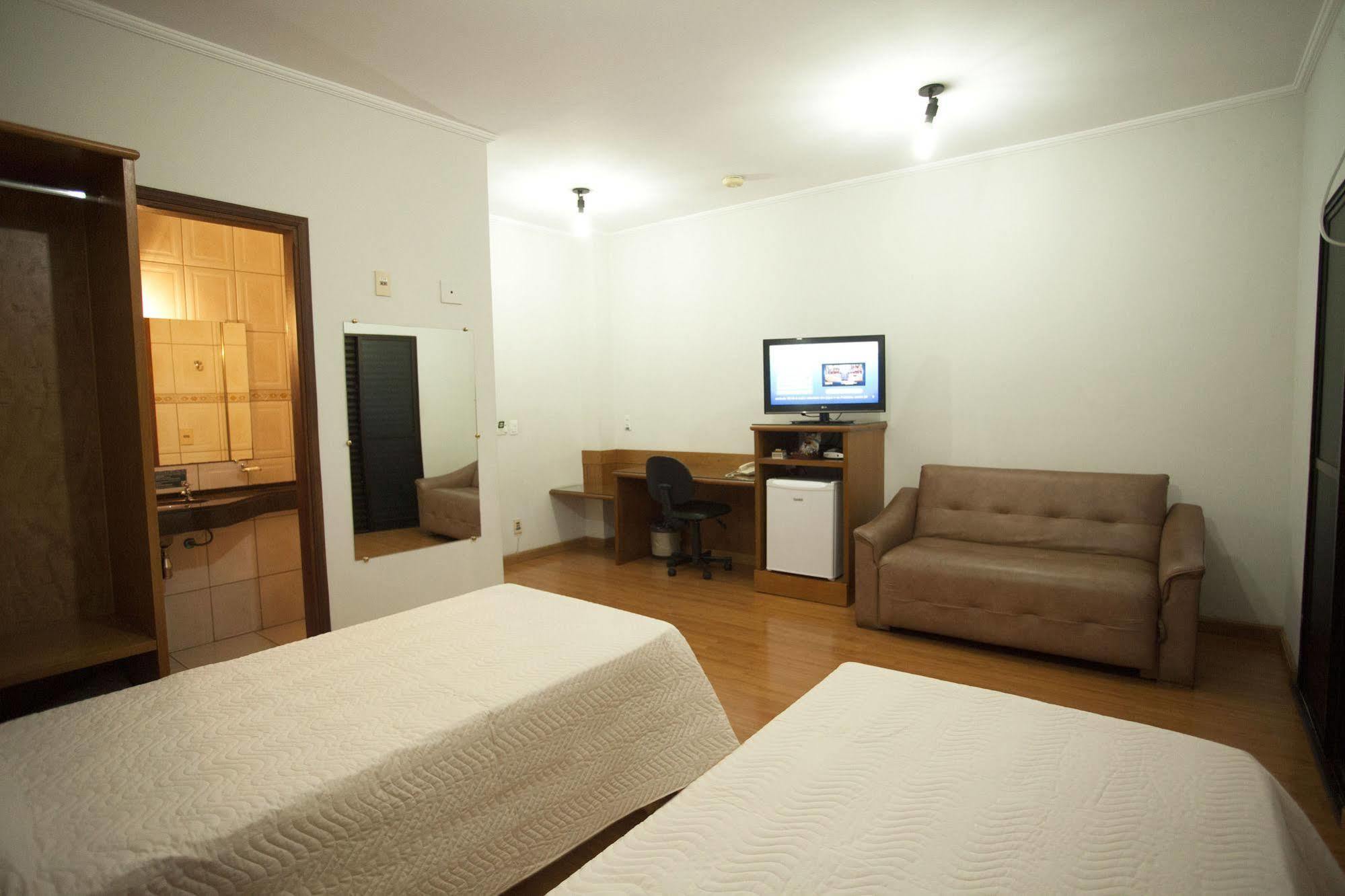 Indaiá Hotel Residence São Carlos Exteriér fotografie